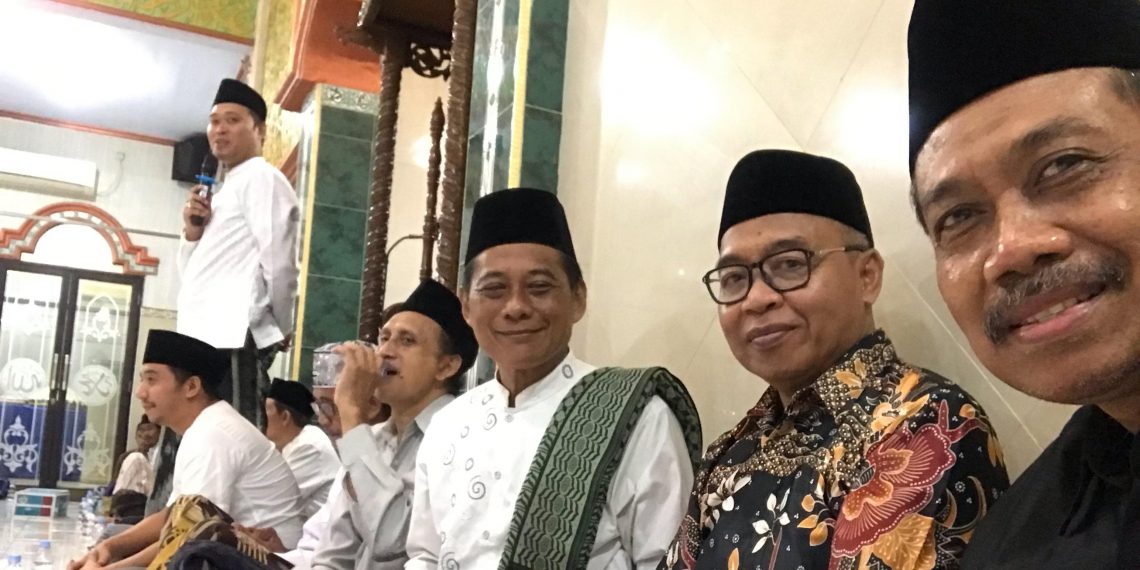 Safari Ramadan MUI Kebomas, Anggota Dewan Dimas: Masjid Perlu Ada Wifi untuk Menarik dan Mudahkan Pengendalian Anak