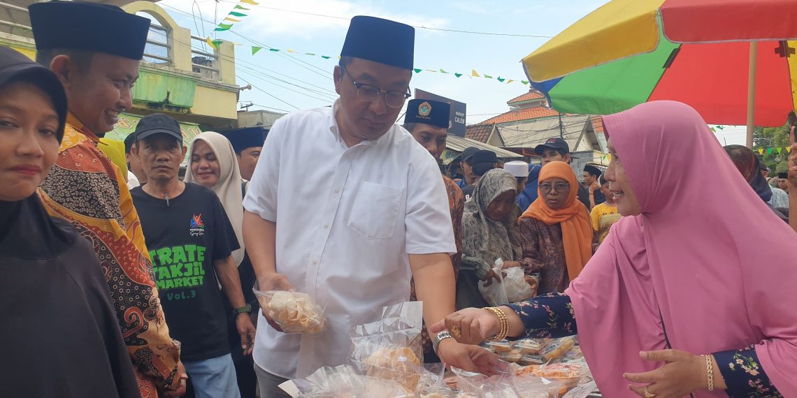Berdayakan UMKM, Wabup Alif Buka Trate Takjil Market, Ada Bubur Masin Gratis Tiap Sabtu