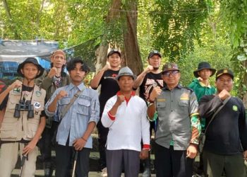 Selamatkan Sumber Air di Prupuh Panceng, Siswa SMK Muhammadiyah 5 Gresik Tanam Pohon di Hutan