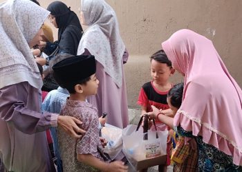 Anak-Anak TK Al Falah Darussalam Diajari Berbagi Sesama