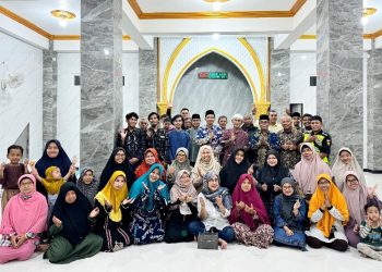 Anggota Komisi IX DPR RI Indah Kurnia Safari Ramadan di LDII Karangbong