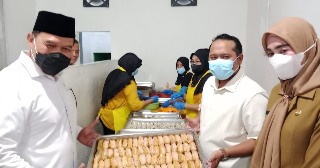 Kunjungi Usaha Pentol Bakso, Bambang Haryo Dukung UMKM Naik Kelas