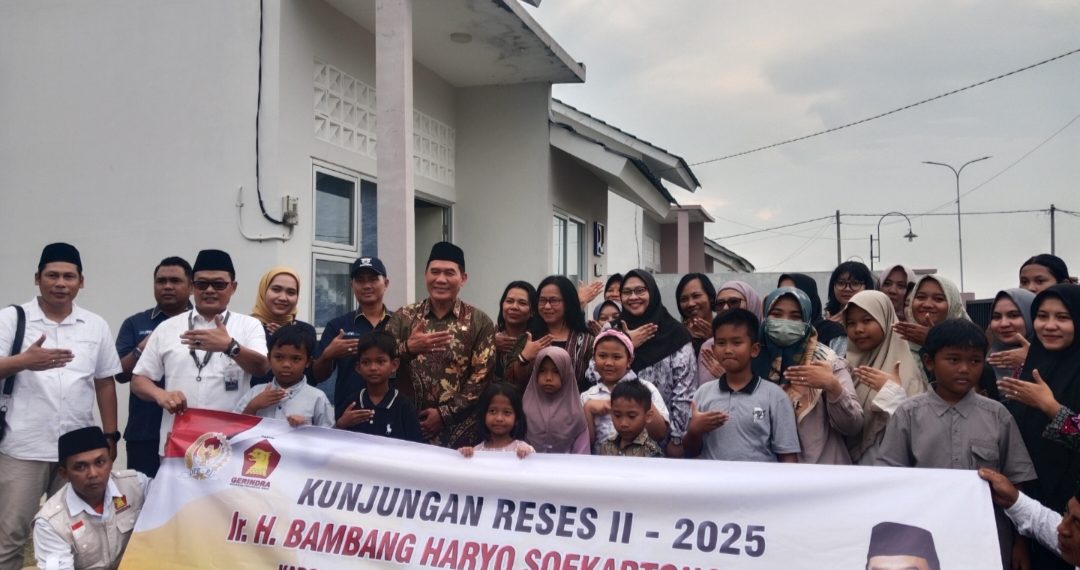 Bambang Haryo Bertemu Ibu-ibu Keluarga KRI Nanggala 402, Pastikan Mereka Mendapatkan Perhatian yang Layak