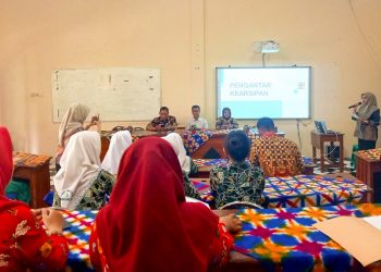 Disperpusip Sidoarjo Ajak Siswa SMP Negeri 3 Sidoarjo Mengenal Kearsipan