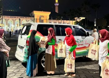 Dannis Collection dan OWOJ, Bagikan 2000 Paket Lebaran