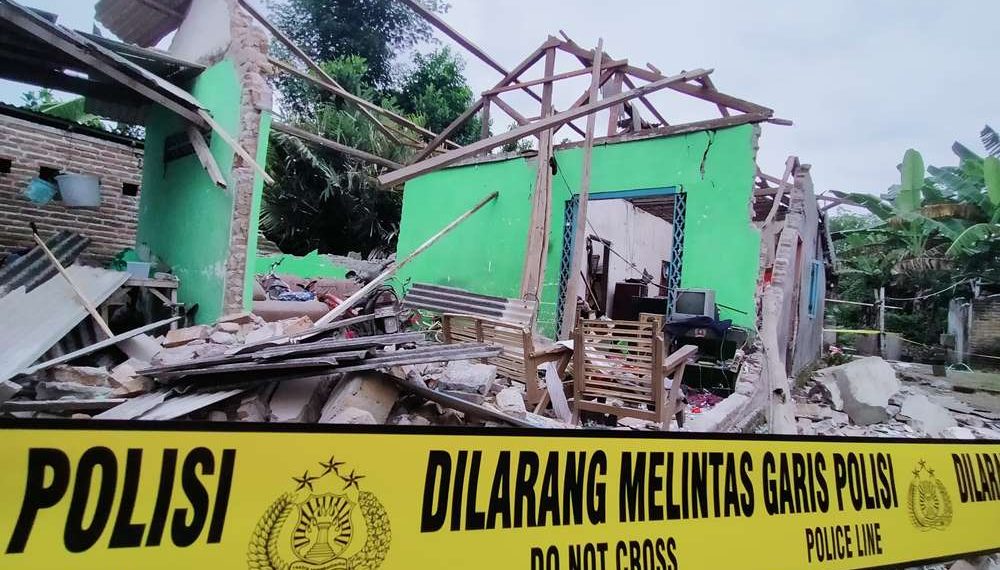 Rumah di Kabupaten Kediri Hancur Akibat Ledakan Mercon, 1 Orang Mengalami Luka Bakar
