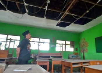 Proses Belajar Mengajar Terganggu, Ketua Komisi D Minta Pemkab Sidoarjo Segera Perbaiki Sekolah-sekolah Yang Rusak