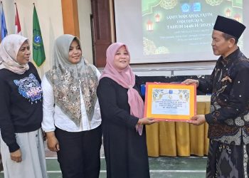 Orang Tua Siswa SMPN 1 Sidoarjo Santuni Yatim dan Dhuafa Terkumpul Rp 48,6 Juta