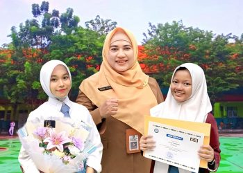 SMA Negeri 1 Tarik Ukir Sejarah, Dua Siswanya Raih Golden Ticket Unair Surabaya