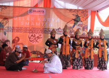 P5 SMA Muhammadiyah 1 Taman Menggelar Karya Seni Budaya