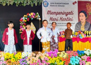 Melihat Semarak Peringatan Hari Kartini di SDN Dukuh Tengah Buduran