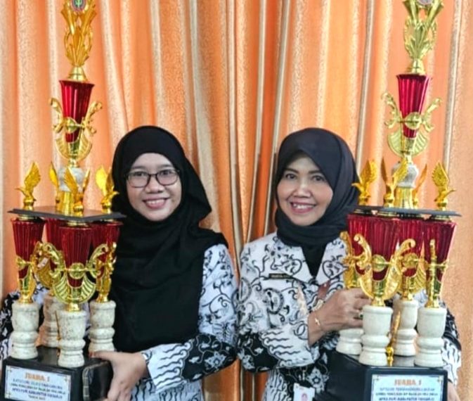 Kompak, Kepala Sekolah dan Guru SMK Negeri 2 Buduran Juara I Lomba AIP 2025