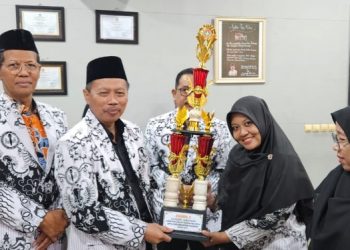 Tingkatkan Minat Baca Anak, Guru TK Raudlatul Jannah Raih Juara 1 AIP 2025