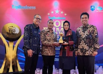 Perumda Delta Tirta Sidoarjo Raih TOP BUMD Awards 2025