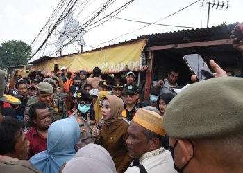 Wakil Bupati Sidoarjo Mimik Idayana Berikan Solusi PKL Yang Kena Relokasi