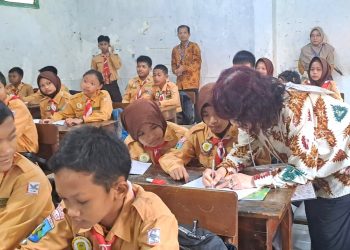 Menambah Muatan Lokal, SMP PGRI 1 Buduran Hadirkan Guru Dari Jepang