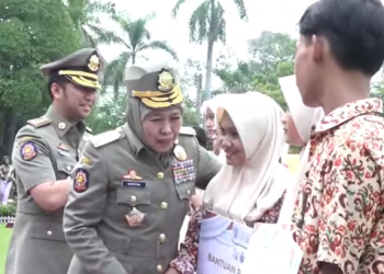Inilah Para Pelajar Sidoarjo Yang Dapat Bantuan Pendidikan Dari Gubernur Jatim