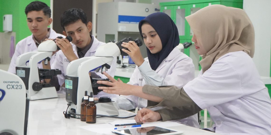 Kedokteran Unusa Raih Akreditasi Unggul