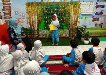 Harbuknas Jadi Peningkatan Minat Baca Siswa KB-TK Al Muslim