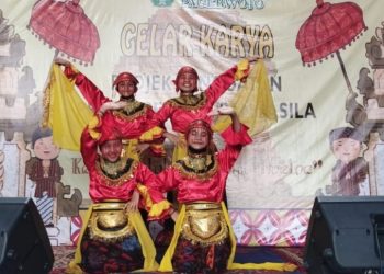 MI Ma’arif Pagerwojo Pamerkan Kreativitas Siswa “Tempoe Doeloe”