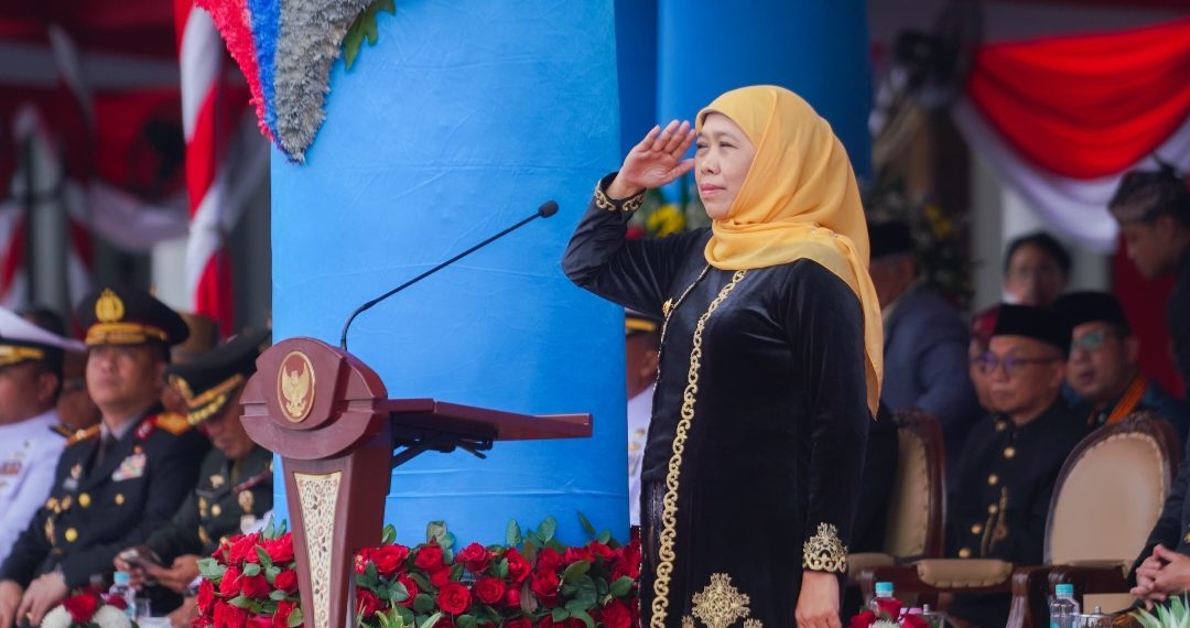 Khofifah Tancap Gas Wujudkan Indonesia Emas Lewat Pendidikan Berkualitas Merata di Jatim