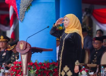 Khofifah Tancap Gas Wujudkan Indonesia Emas Lewat Pendidikan Berkualitas Merata di Jatim