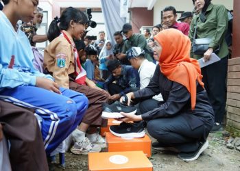 Gubernur Menginspirasi, Kepemimpinan Khofifah Bangun Jawa Timur Ramah Anak dan Perempuan