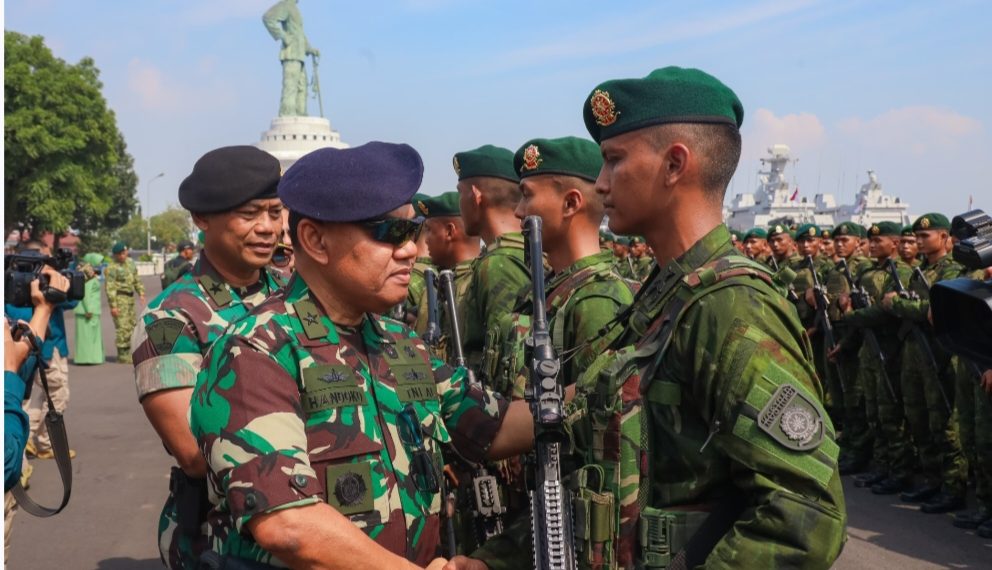 Satgas Pamtas RI-PNG Yonif 509/Balawara Yudha Disambut Dengan Bangga di Dermaga Madura Koarmada II