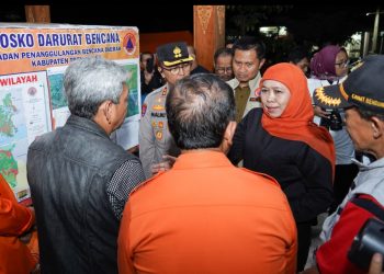 Korban Longsor Lega, Khofifah Sigap Bangunkan Rumah Warga Terdampak Bencana