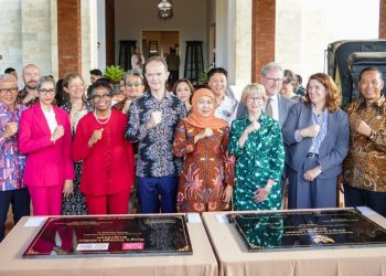 Khofifah Naikkan Kelas Kualitas Pendidikan Jatim dengan Kings College Singhasari