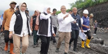 Approval Rating Tinggi, Khofifah Bawa Jatim Jadi Provinsi Terbaik di Pulau Jawa