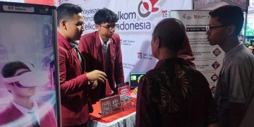 Pengunjung Kecewa Booth SMK Telkom Sidoarjo, Pendaftaran Sudah Ditutup