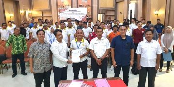 FIKK Unesa Beri Pelatihan Penulisan Artikel Ilmiah Pendidikan Bagi Guru PJOK SMP se Kota Mataram