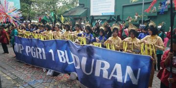 P5 SMP PGRI 1 Buduran Gelar Tari Massal Kebhinekaan Nusantara