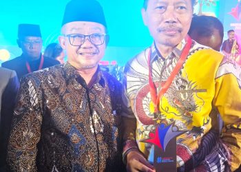 Melihat Indeks Capaian SPM Pendidikan Sidoarjo, Mendikdasmen Beri Penghargaan Terbaik Nasional 2025