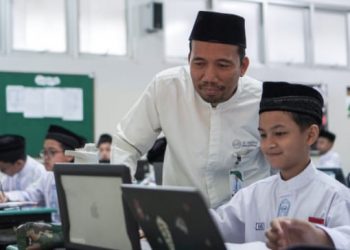 Kerja Sama dengan Kemensos, Al Hikmah Kembangkan ‘Aplikasi Sekolahku’ untuk Sekolah Rakyat