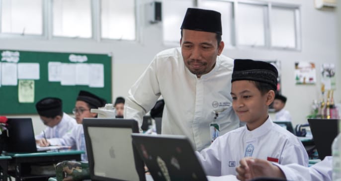 Kerja Sama dengan Kemensos, Al Hikmah Kembangkan ‘Aplikasi Sekolahku’ untuk Sekolah Rakyat