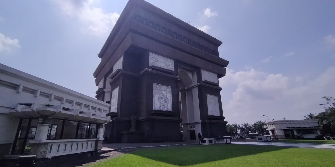 Kebersihan Kawasan SLG Jadi Sorotan Pengunjung, Pemkab Diminta Segera Benahi