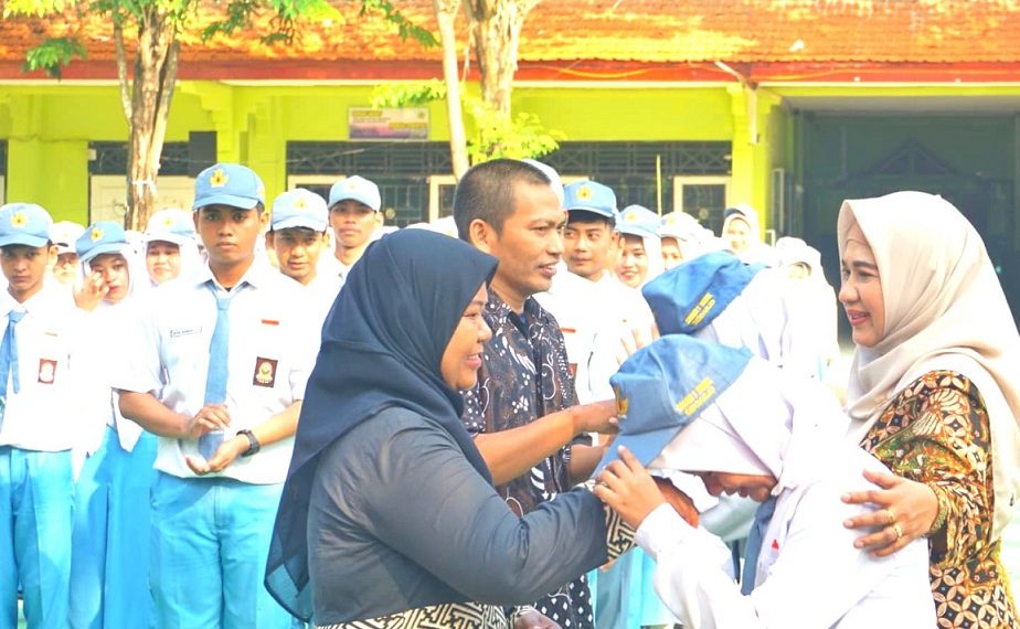 Siswa SMA Negeri 1 Tarik Dilepas Penuh Haru, Tetap Percaya Diri Menuju Masa Depan