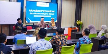 Tingkatkan Kualitas, Perpusnas Lakukan Akreditasi Perpus SMAMDA Sidoarjo
