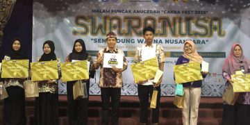 Mahasiswa Ikom UTM Gelar Penghargaan ‘Swaranusa’