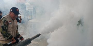 10 Warga Pucang Terserang DB, Bambang Haryo Langsung Gercep Lakukan Fogging