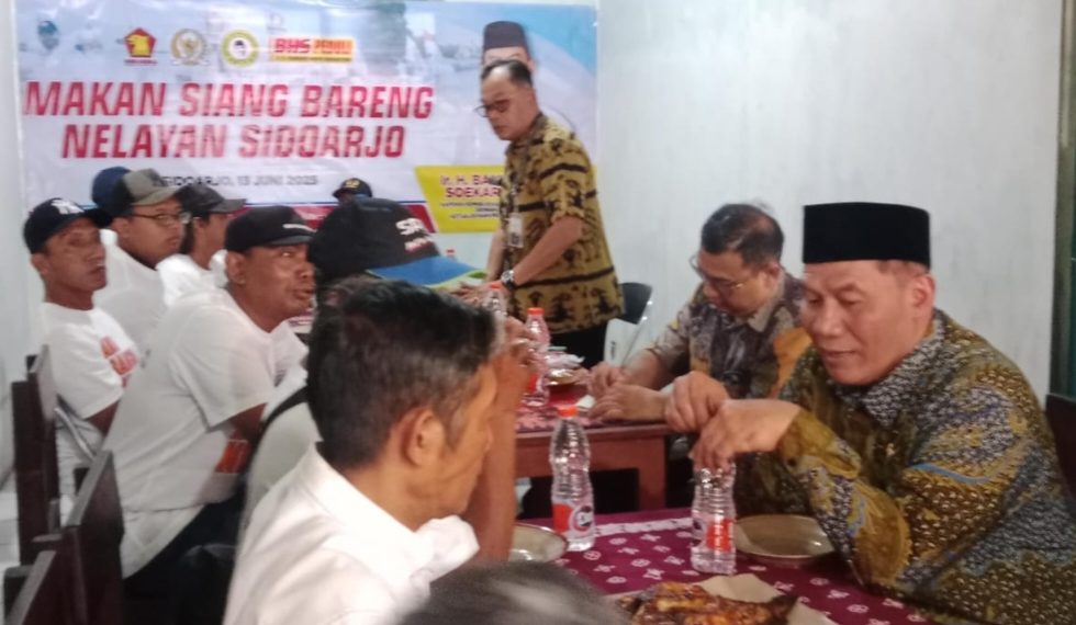Serap Aspirasi Nelayan, Bambang Haryo Bantu Mesin Perahu dan Dorong Pusat Industri Ikan Modern