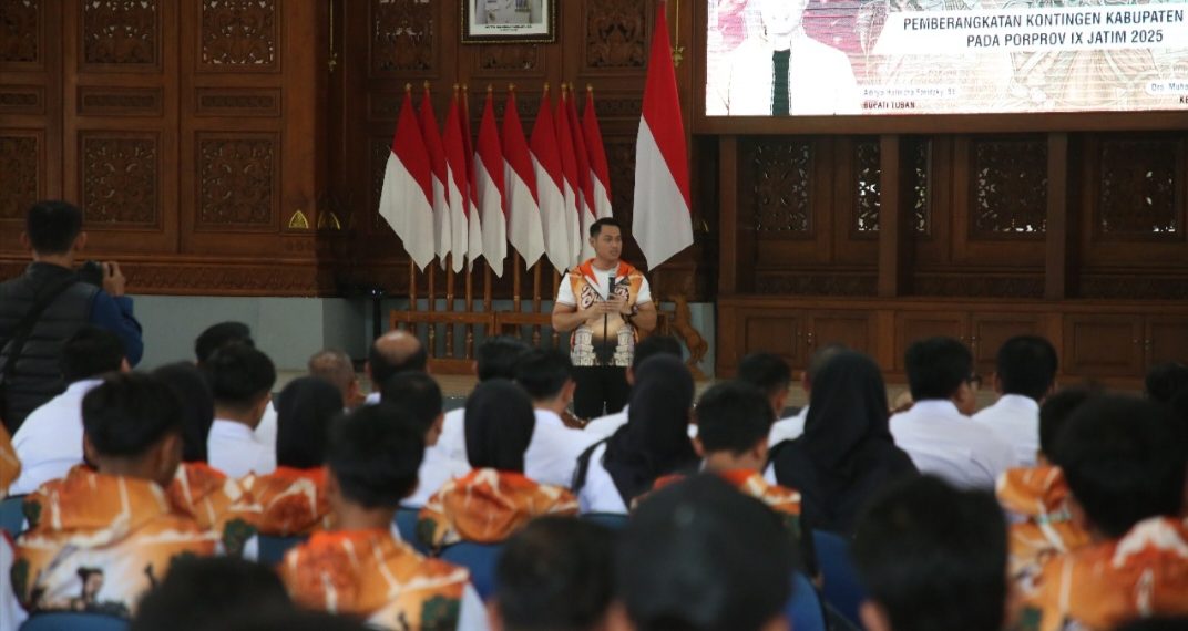 Bupati Tuban Berangkatkan Atlet yang Berlaga di Porprov IX Jatim 2025