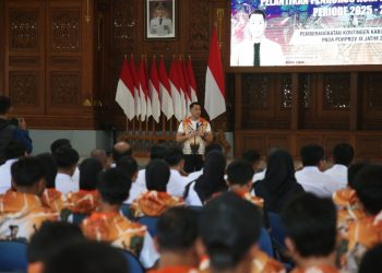 Bupati Tuban Berangkatkan Atlet yang Berlaga di Porprov IX Jatim 2025