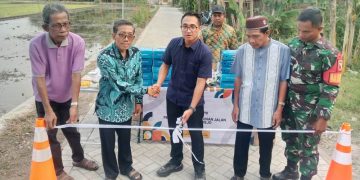Resmikan Jalan Paving di Desa Ngaresrejo, Mas Tama : Sekarang Jalanya Tidak Becek, Semoga Programnya Bermanfaat