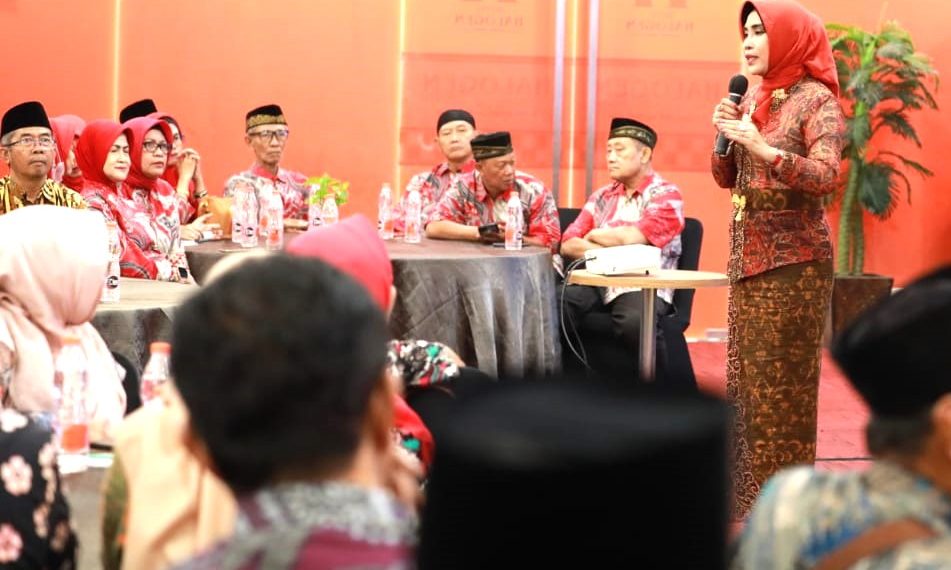 Wakil Bupati Mimik: Lansia Sangat Berperan Edukasi Pemuda Tentang Pemenuhan Gizi