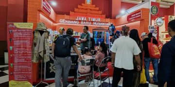 UMKM Gresik Unjuk Gigi di PRJ, Langsung Dapat Pesanan dari Pengunjung