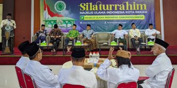 MUI Gresik Jadi Rujukan MUI Kota Bekasi dalam Membina dan Melayani Umat