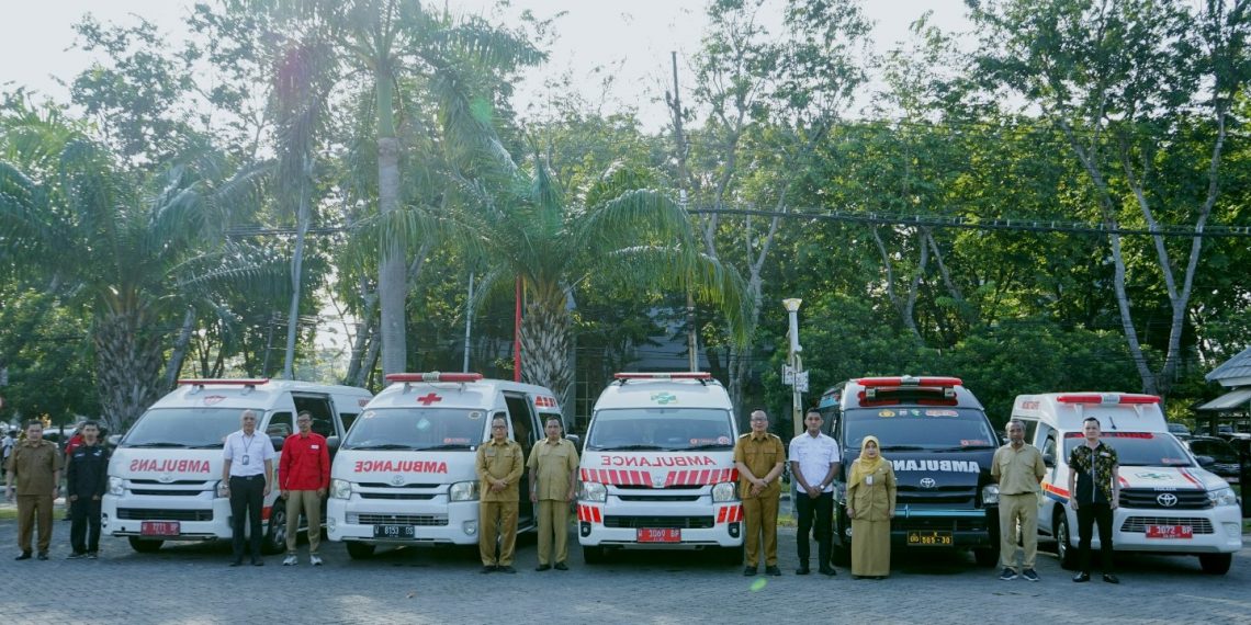 Pemkab Gresik Terima 35 GPS Tracker dari Vastel untuk Ambulans Puskesmas dan Rumah Sakit